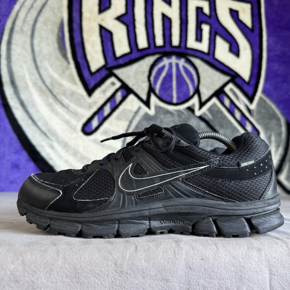 Size 10 - NIKE AIR PEGASUS 27 GTX MENS RUNNING SHOES BLACK